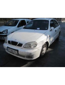 daewoo lanos del año 1999