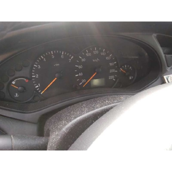 ford focus berlina (cak) del año 1999