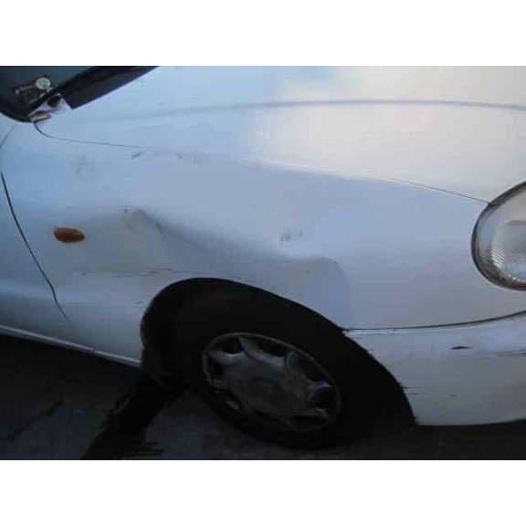 daewoo lanos del año 1999