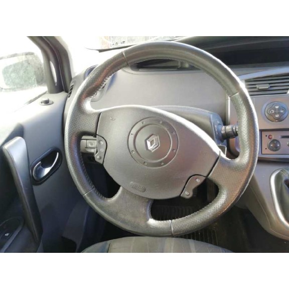 renault scenic ii del año 2006