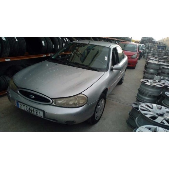 ford mondeo berlina (gd) del año 2000