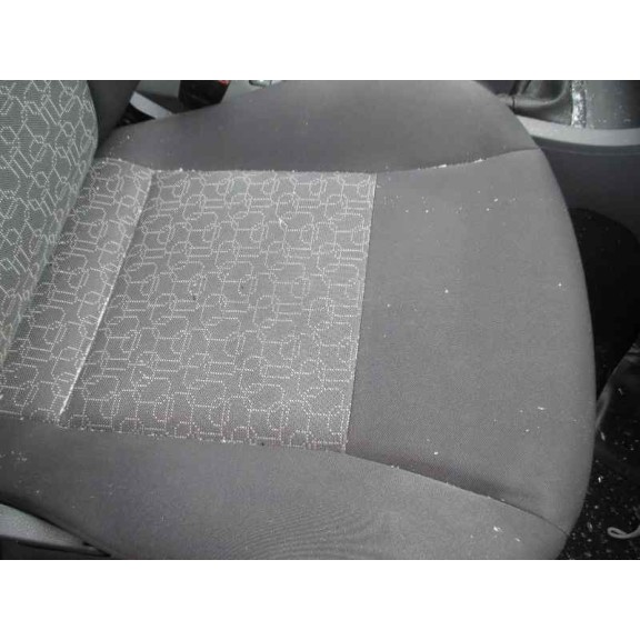 seat ibiza (6l1) del año 2007