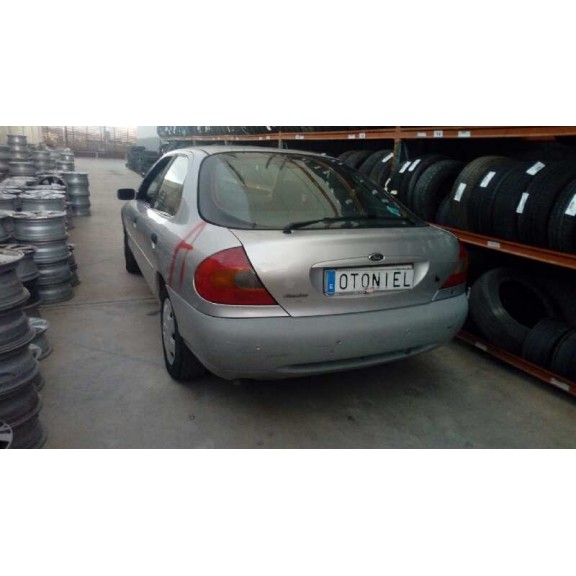 ford mondeo berlina (gd) del año 2000