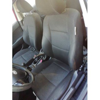 ASIENTO DELANTERO IZQUIERDO 