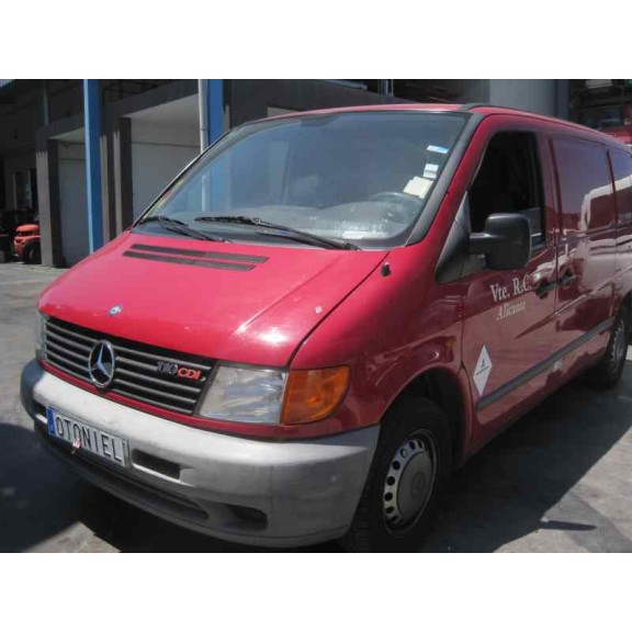 mercedes-benz vito (w638) caja cerrada del año 2000