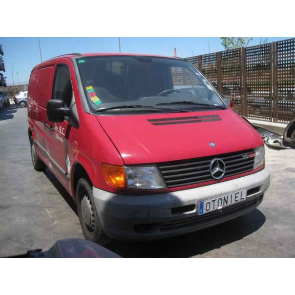 mercedes-benz vito (w638) caja cerrada del año 2000