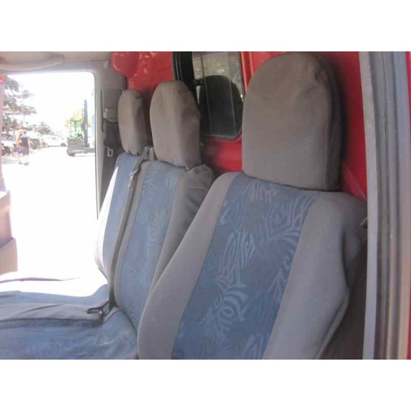 mercedes-benz vito (w638) caja cerrada del año 2000