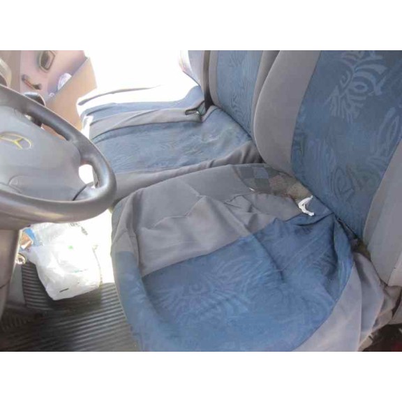 mercedes-benz vito (w638) caja cerrada del año 2000