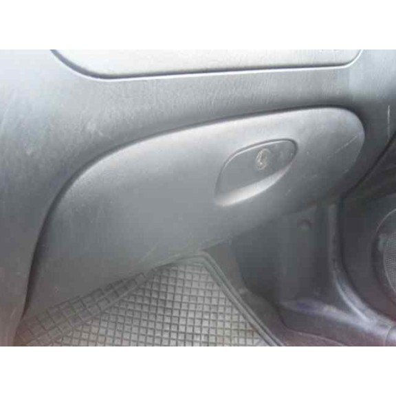 hyundai coupe (rd) del año 2001