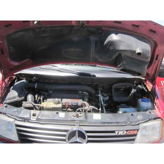 mercedes-benz vito (w638) caja cerrada del año 2000