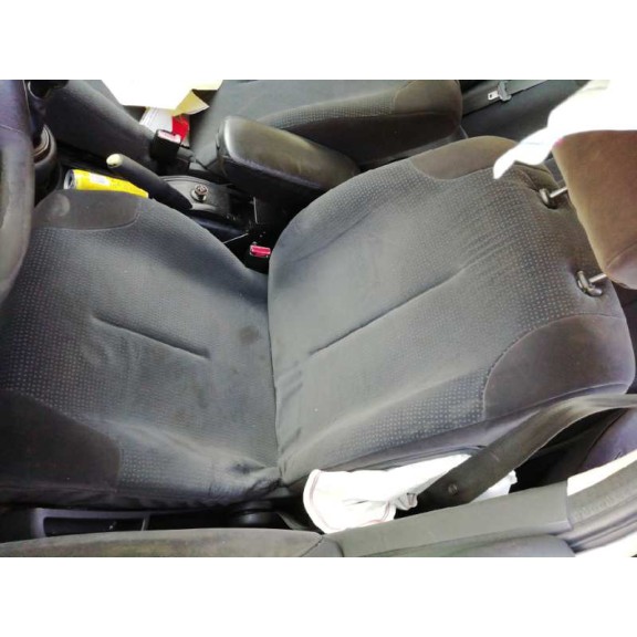 citroën c4 berlina del año 2008