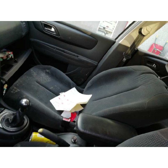 citroën c4 berlina del año 2008