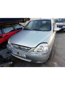 kia rio del año 2000
