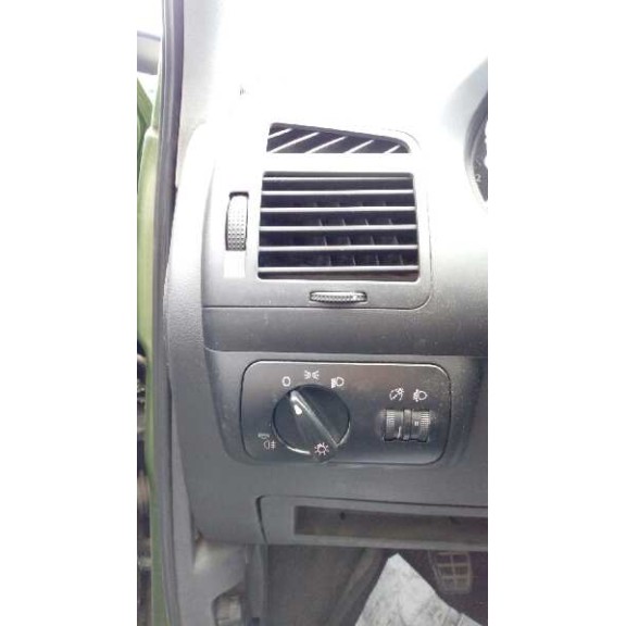 seat ibiza (6k1) del año 2000