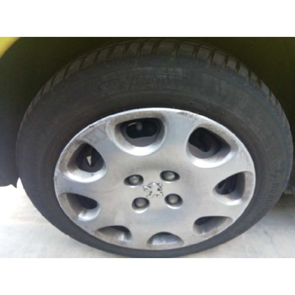 peugeot 1007 del año 2008