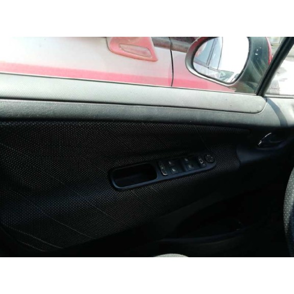 peugeot 207 del año 2007