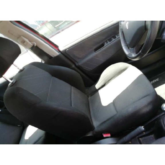 peugeot 207 del año 2007