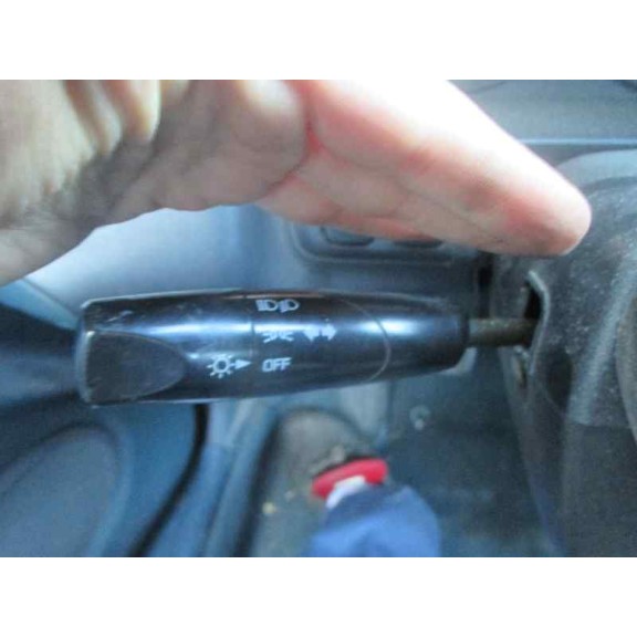 mazda 323 berlina c/f/s (ba) del año 1996