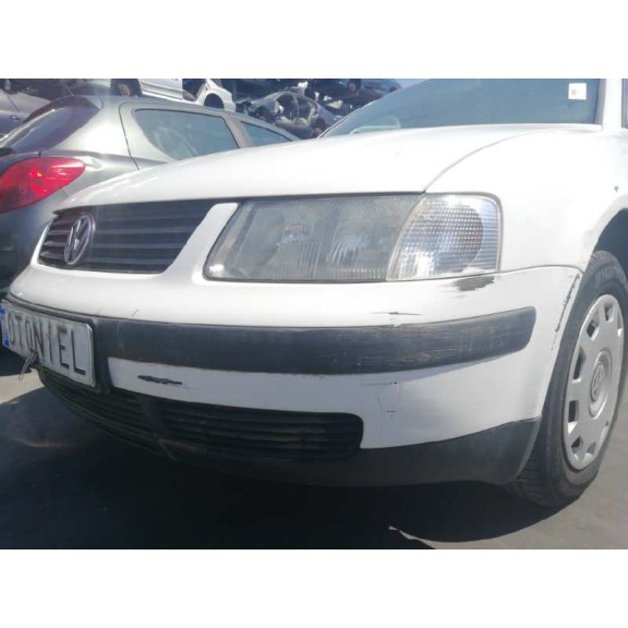 volkswagen passat berlina (3b2) del año 1999