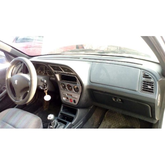 peugeot 306 berlina 3/4/5 puertas (s2) del año 1999