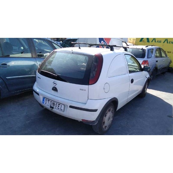 opel corsa c del año 2004