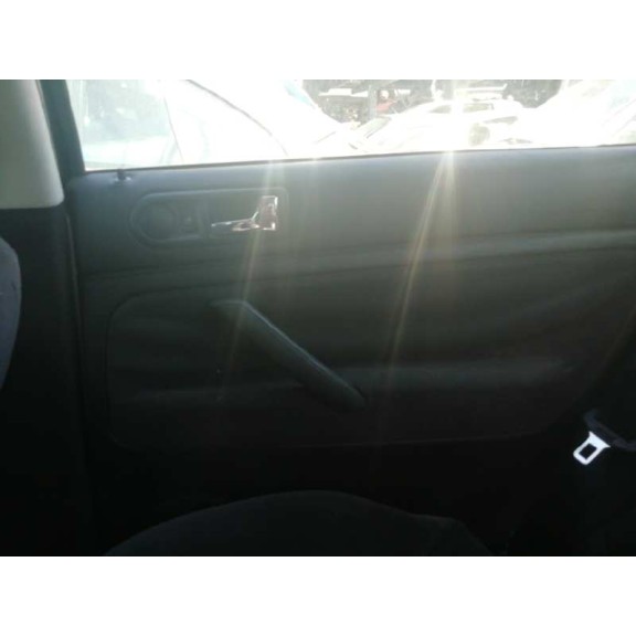 volkswagen passat berlina (3b2) del año 1999