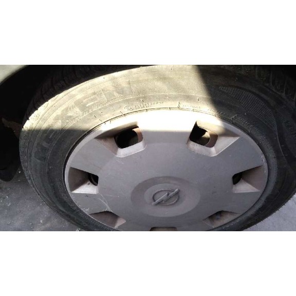 opel corsa c del año 2004