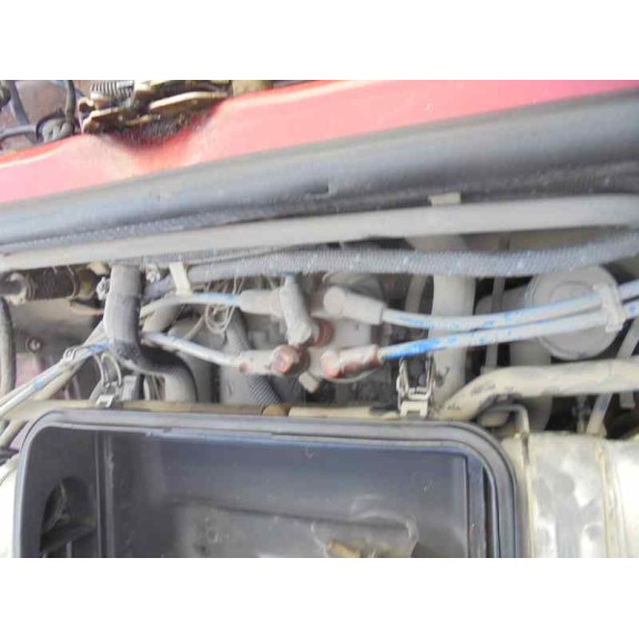 alfa romeo 33 berlina del año 1988