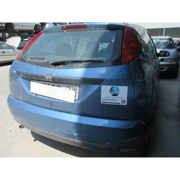 ford focus berlina (cak) del año 2000
