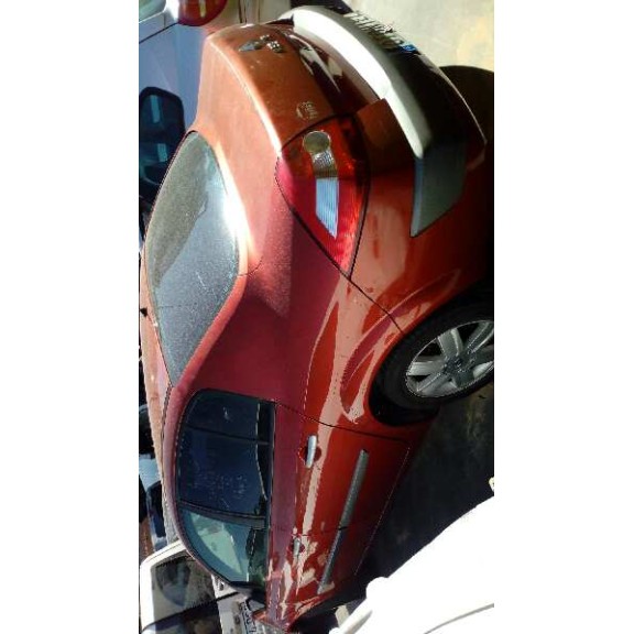 renault megane ii classic berlina del año 2004