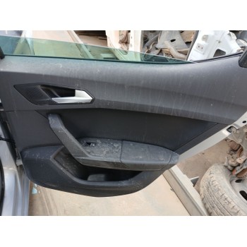 GUARNECIDO PUERTA TRASERA DERECHA 