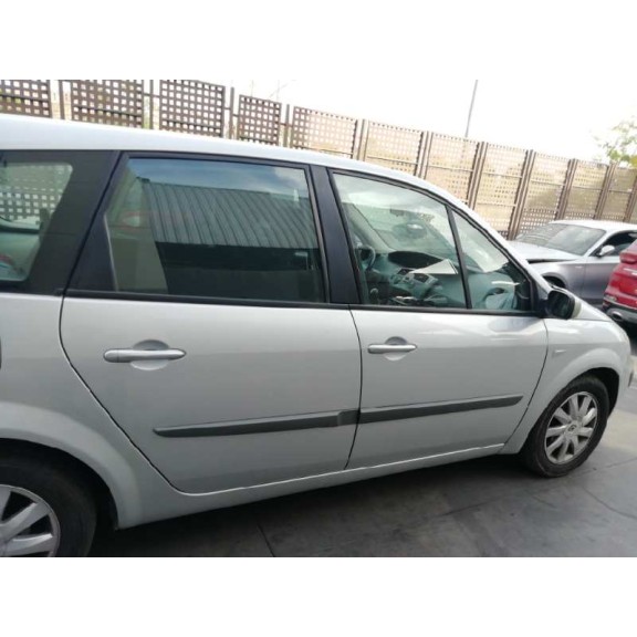 renault grand scenic del año 2007