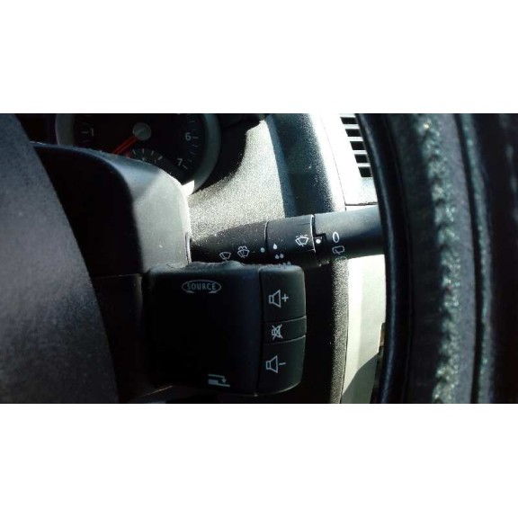 renault megane ii classic berlina del año 2004