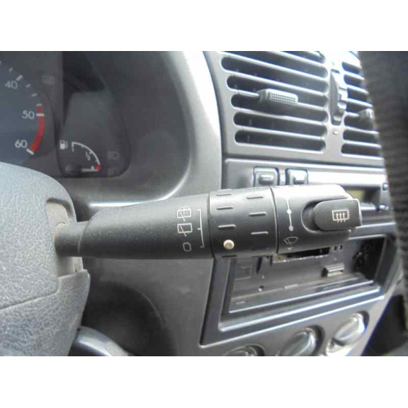 citroën xsara berlina del año 1998