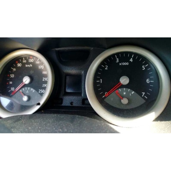 renault megane ii classic berlina del año 2004