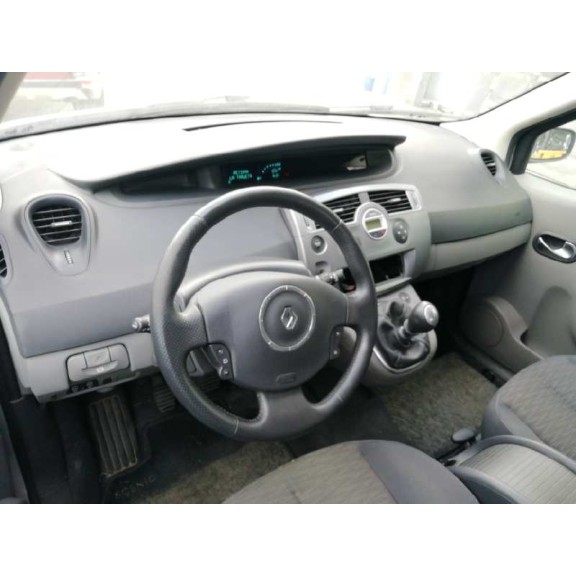 renault grand scenic del año 2007