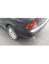 ford focus berlina (cak) del año 2000