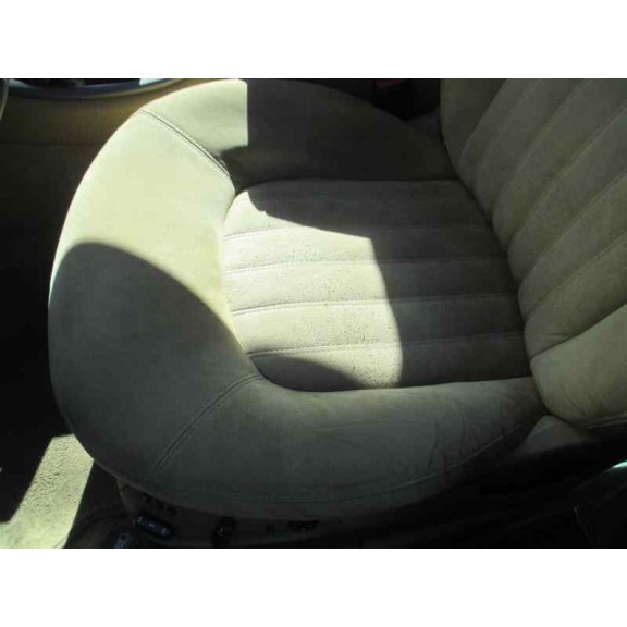 lancia thesis (115) del año 2008