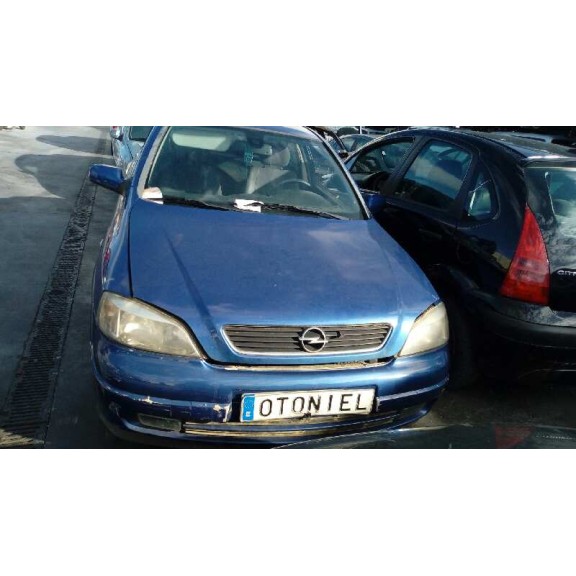 opel astra g berlina del año 2003