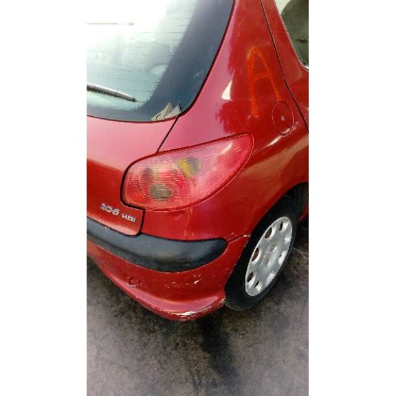 peugeot 206 berlina del año 2003