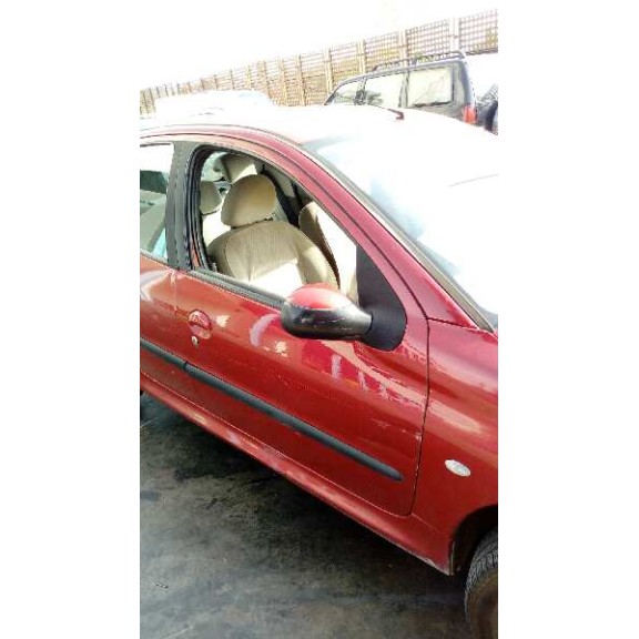 peugeot 206 berlina del año 2003