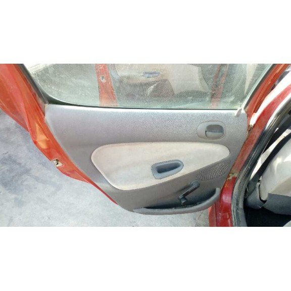 peugeot 206 berlina del año 2003