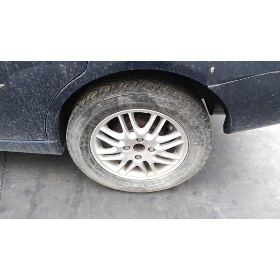 ford focus berlina (cak) del año 2000