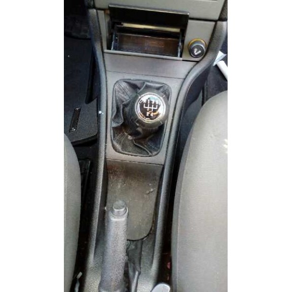 opel astra g berlina del año 2003