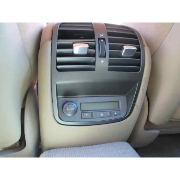 lancia thesis (115) del año 2008