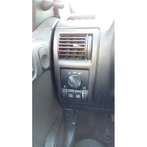 opel astra g berlina del año 2003