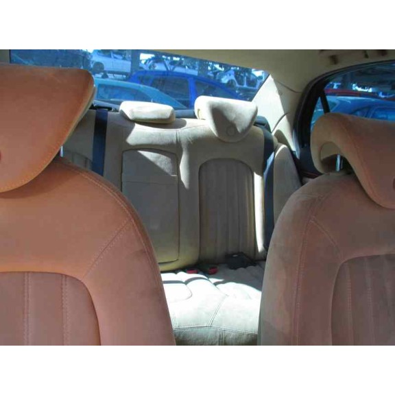 lancia thesis (115) del año 2008