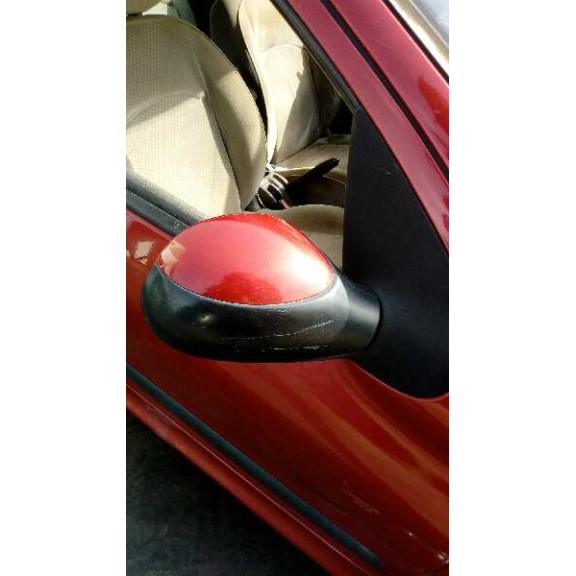 peugeot 206 berlina del año 2003