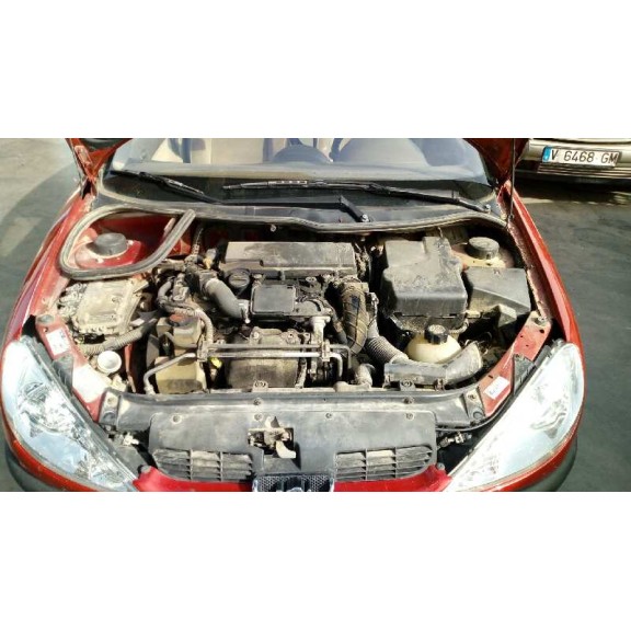 peugeot 206 berlina del año 2003