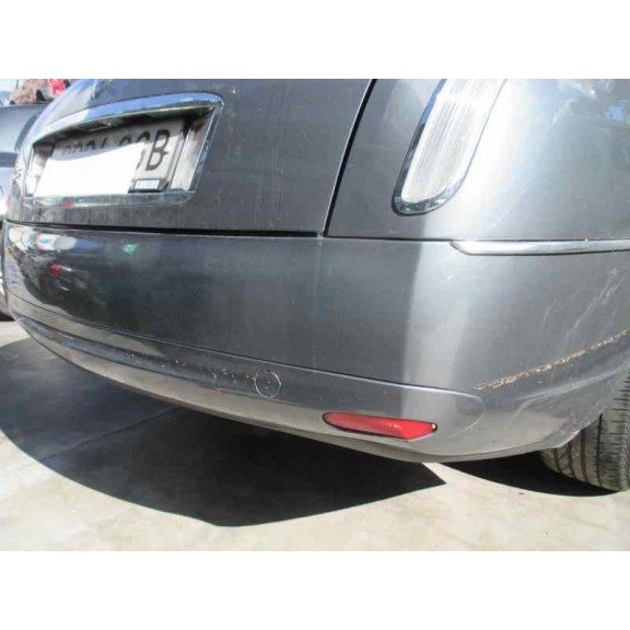 lancia thesis (115) del año 2008